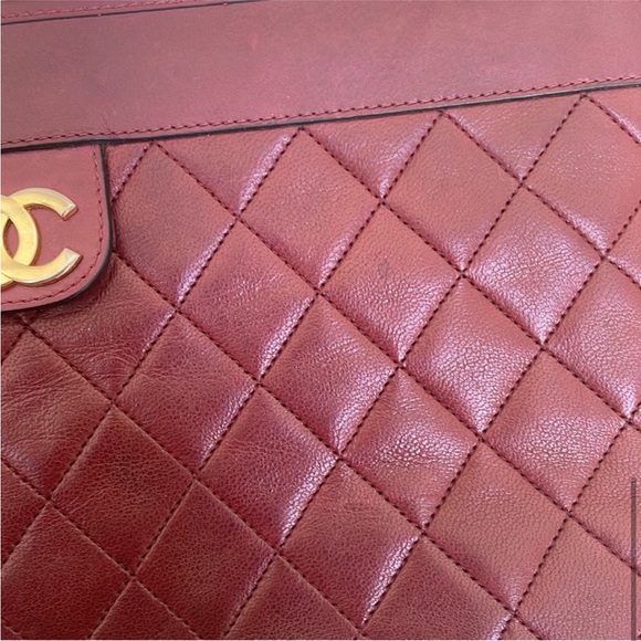 Chanel Leather Clutch w/ Gold Hardware - Picture 5 of 13